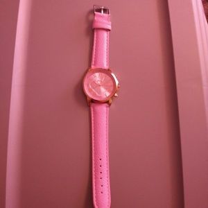 Ladies fashion watch